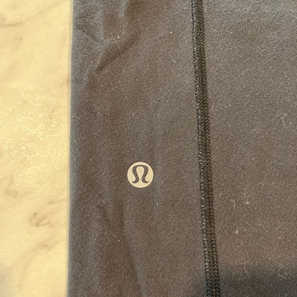 Lululemon yoga pants - Picture 2 of 2